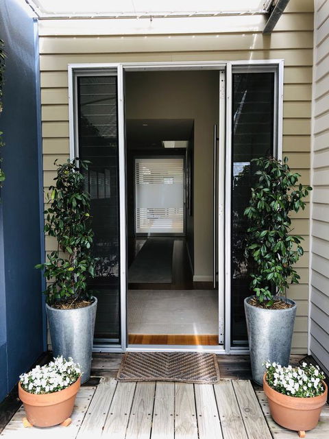 The Point BnB - Accommodation Sunshine Coast 4