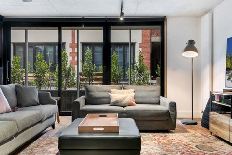 Stylish Apartment In Unique Church Development - Accommodation Sunshine Coast 4