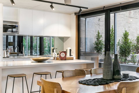 Stylish Apartment In Unique Church Development - Accommodation Sunshine Coast 7