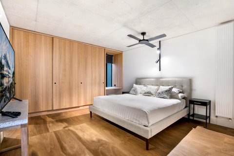 Stylish Apartment In Unique Church Development - Accommodation Sunshine Coast 13