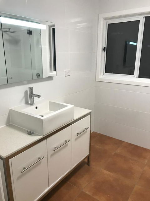 The Hill House - Accommodation Sunshine Coast 8