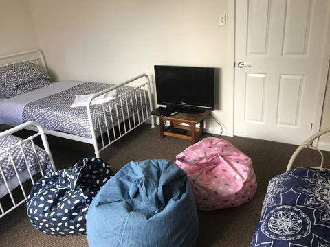 The Hill House - Accommodation Sunshine Coast 6