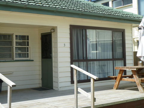 Beachcomber Holiday Units - Accommodation Sunshine Coast 24
