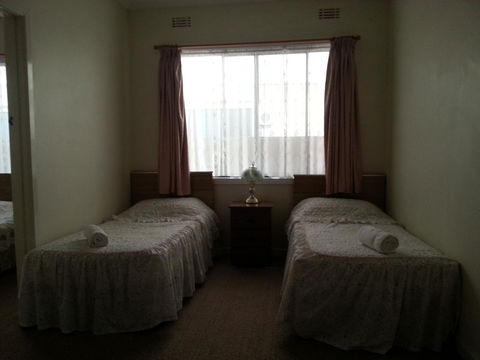 Beachcomber Holiday Units - Accommodation Sunshine Coast 28