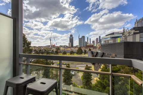 Docklands Private Collection - City Harbour Apartments - Accommodation Sunshine Coast 4