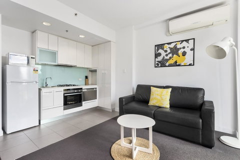 Docklands Private Collection - City Harbour Apartments - Accommodation Sunshine Coast 21