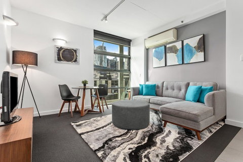 Docklands Private Collection - City Harbour Apartments - Accommodation Sunshine Coast 7