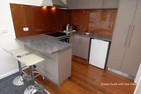 Seascape Accommodation - Accommodation Sunshine Coast 5