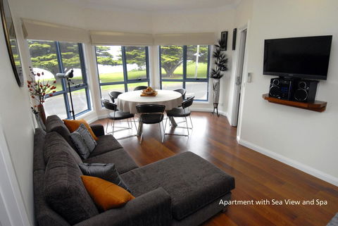 Seascape Accommodation - Accommodation Sunshine Coast 1