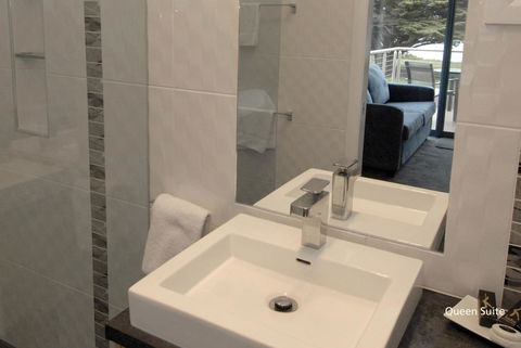 Seascape Accommodation - Accommodation Sunshine Coast 11