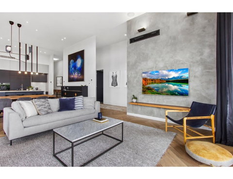 Ultimate Luxury Penthouse From The Block - Accommodation Sunshine Coast 10