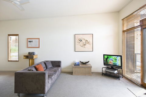 Lornebeach Apartments - Accommodation Sunshine Coast 41