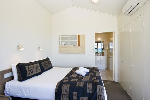 Lornebeach Apartments - Accommodation Sunshine Coast 24