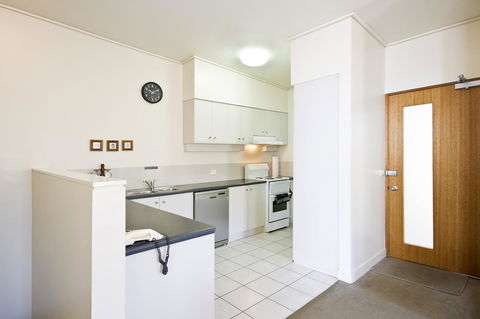 Lornebeach Apartments - Accommodation Sunshine Coast 29