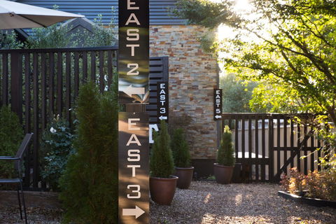 East Street Daylesford - Accommodation Sunshine Coast 15