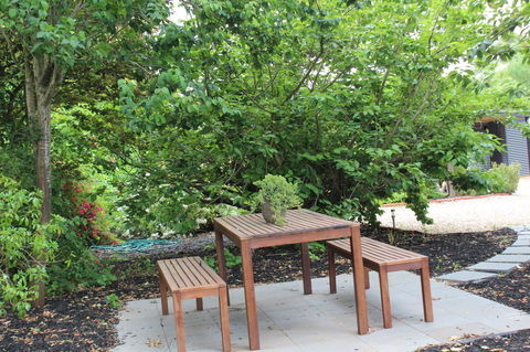 East Street Daylesford - Accommodation Sunshine Coast 30