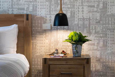 East Street Daylesford - Accommodation Sunshine Coast 20