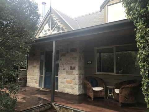 Two Truffles Cottages - Accommodation Sunshine Coast 1