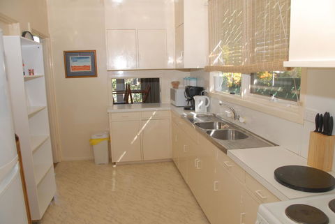 Green Grove - Accommodation Sunshine Coast 5