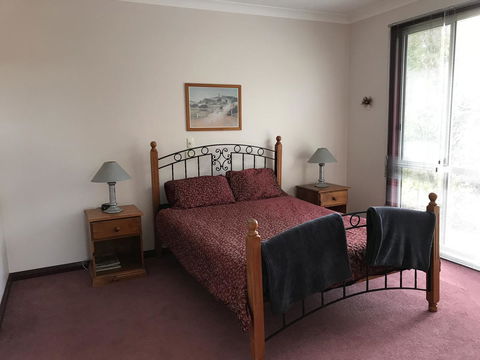 Eagle Bay Views - Accommodation Sunshine Coast 8