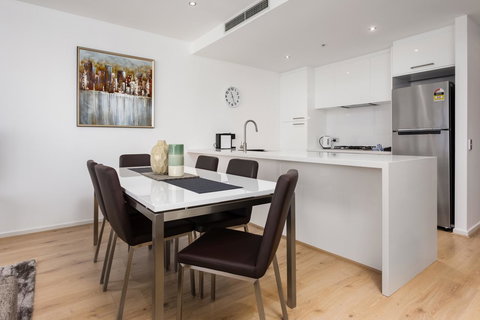 Accent Accommodation@Docklands - Accommodation Sunshine Coast 11