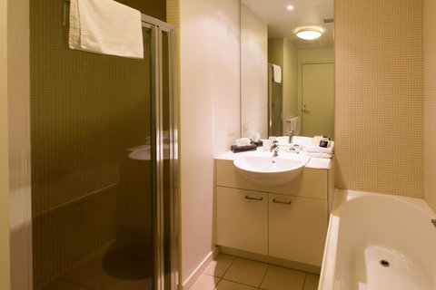 Accent Accommodation@Docklands - Accommodation Sunshine Coast 21