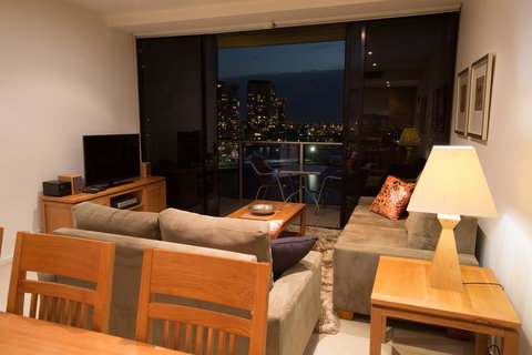 Accent Accommodation@Docklands - Accommodation Sunshine Coast 13