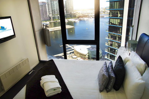 Accent Accommodation@Docklands - Accommodation Sunshine Coast 28