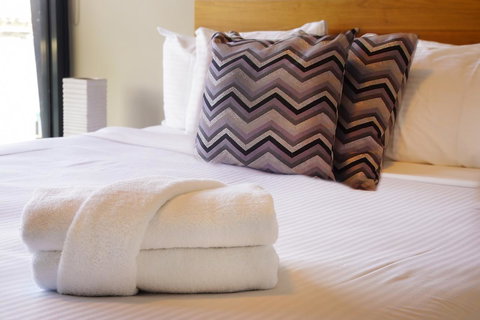 Accent Accommodation@Docklands - Accommodation Sunshine Coast 5