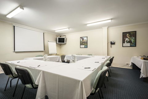 Punt Road Apartment Hotel - Accommodation Sunshine Coast 2