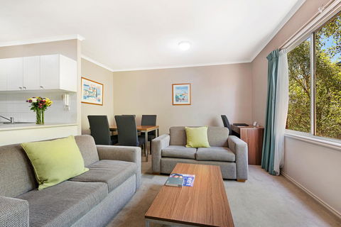 Punt Road Apartment Hotel - Accommodation Sunshine Coast 9
