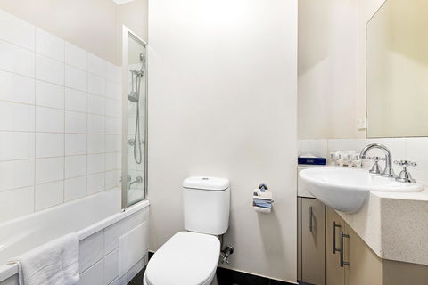 Punt Road Apartment Hotel - Accommodation Sunshine Coast 14