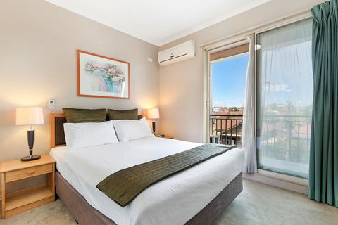 Punt Road Apartment Hotel - Accommodation Sunshine Coast 3