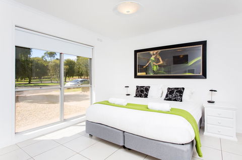 Mildura Holiday Villas - Accommodation Sunshine Coast 16