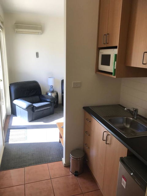 Lakeside Conti Villas - Accommodation Sunshine Coast 9
