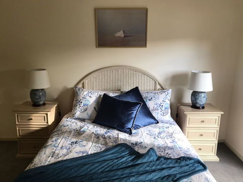 Lakeside Conti Villas - Accommodation Sunshine Coast 6