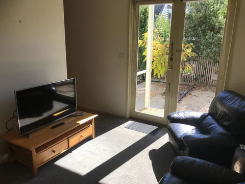 Lakeside Conti Villas - Accommodation Sunshine Coast 11