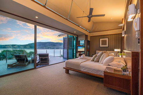 The Blue Marlin Yacht Club Villa 6 On Hamilton Island - Accommodation Sunshine Coast 1