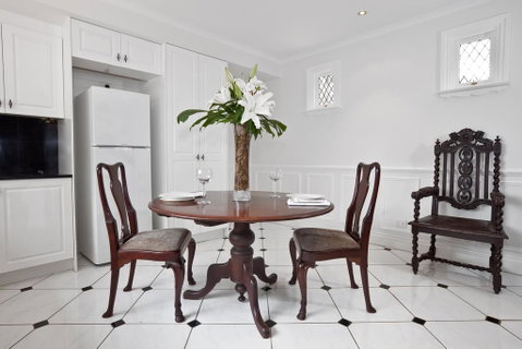 The Castle On Tamborine - Accommodation Sunshine Coast 2