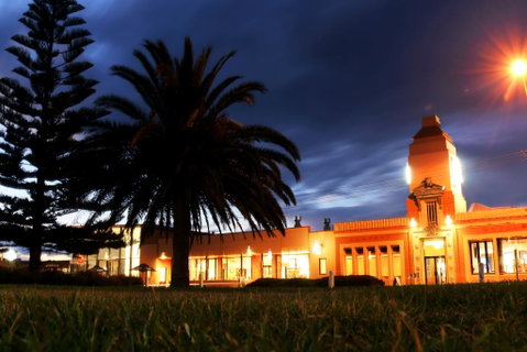 The Central Hotel Motel Lakes Entrance - Accommodation Sunshine Coast 0