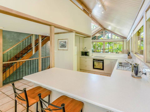 The Crest 2 - At Beautiful Angourie - Accommodation Sunshine Coast 2