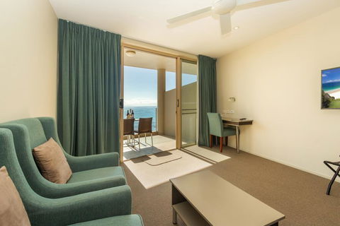 The Dorsal Boutique Hotel - Accommodation Sunshine Coast 2