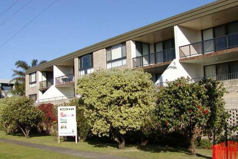 The Dunes Unit 5 - Fingal Bay - Accommodation Sunshine Coast 0
