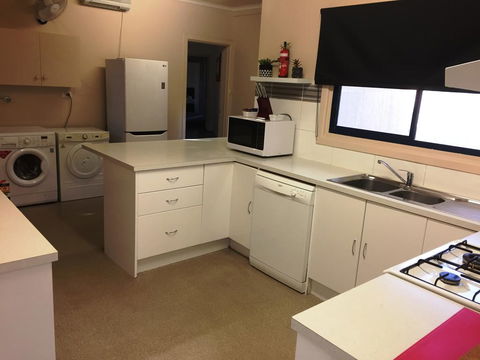 The Gazebo Place - Strathmerton - Accommodation Sunshine Coast 3