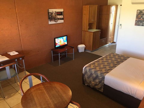 The Gidgee Inn - Accommodation Sunshine Coast 2