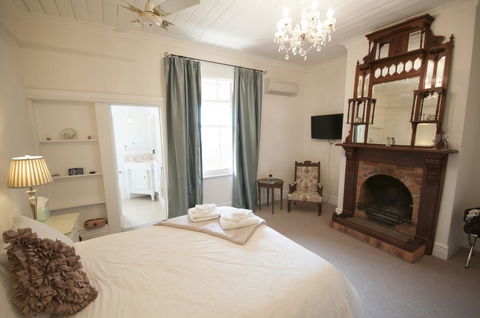 The Graces Beechworth - Accommodation Sunshine Coast 0