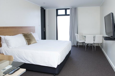 The Griff Motel - Accommodation Sunshine Coast 1