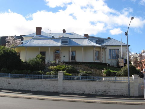 The Lodge On Elizabeth Boutique Hotel - Accommodation Sunshine Coast 1