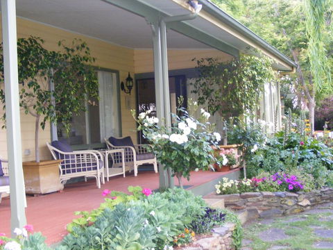 The Lookout - Accommodation Sunshine Coast 0