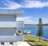 The Mid Pacific - Accommodation Sunshine Coast